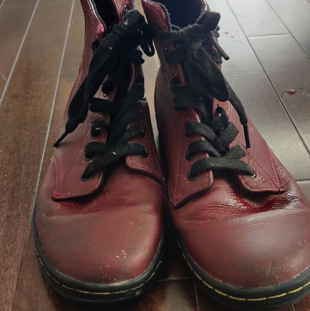 Dr Martens - Picture 4 of 5
